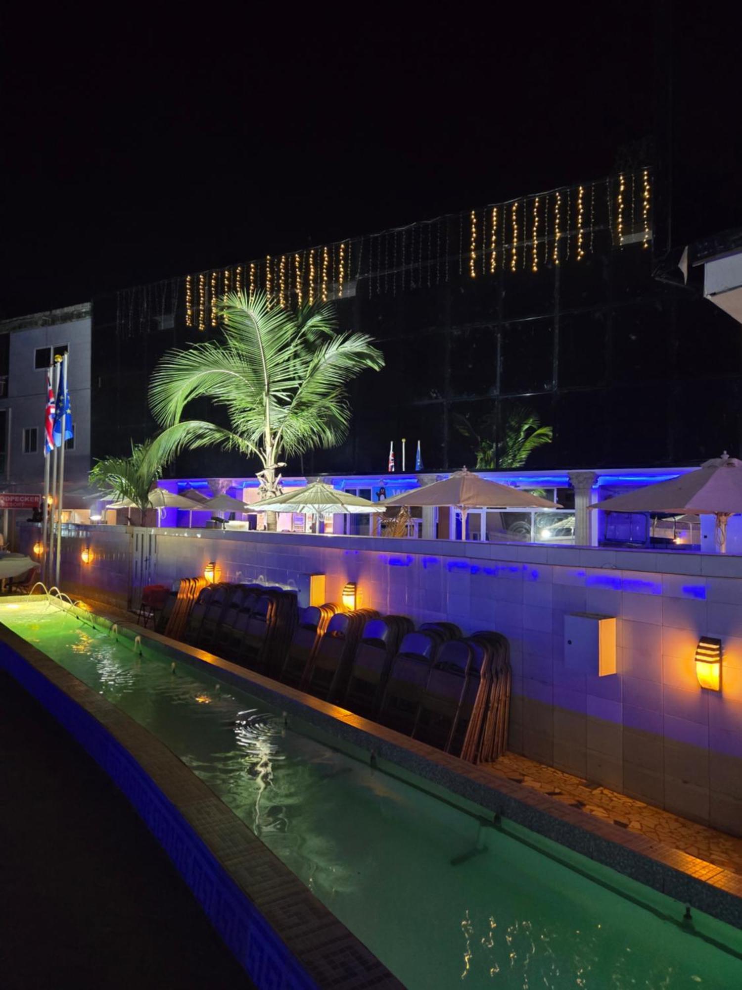 Woodpecker Resort Hotel 班珠尔 外观 照片