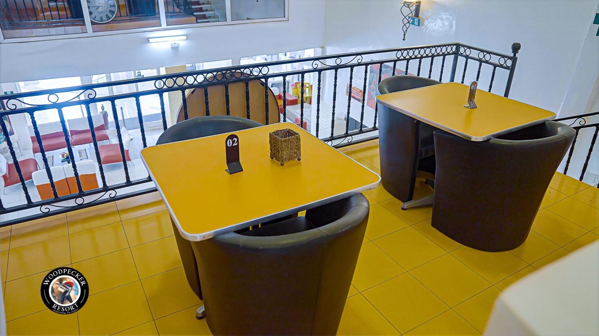 Woodpecker Resort Hotel 班珠尔 外观 照片
