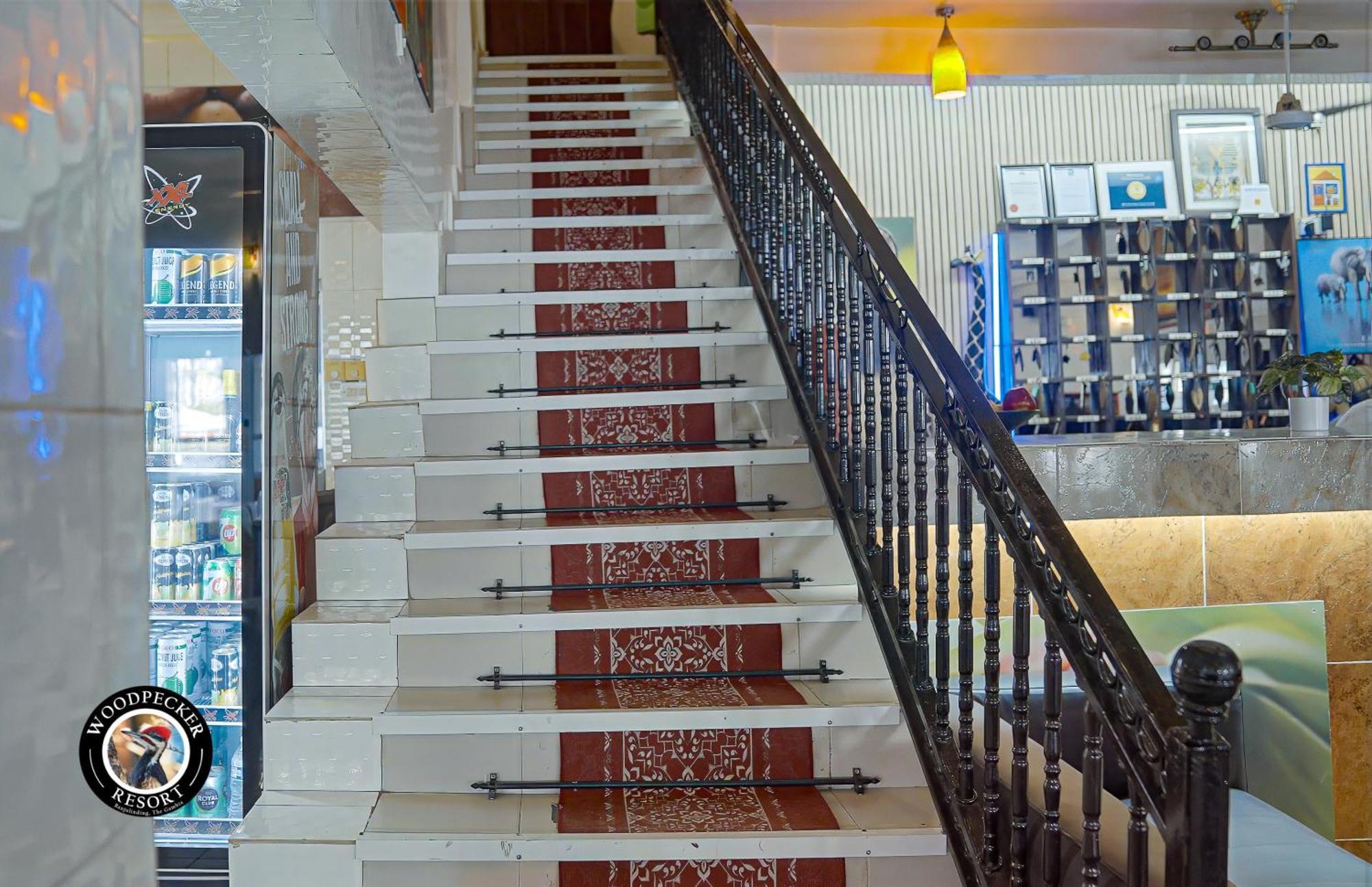 Woodpecker Resort Hotel 班珠尔 外观 照片