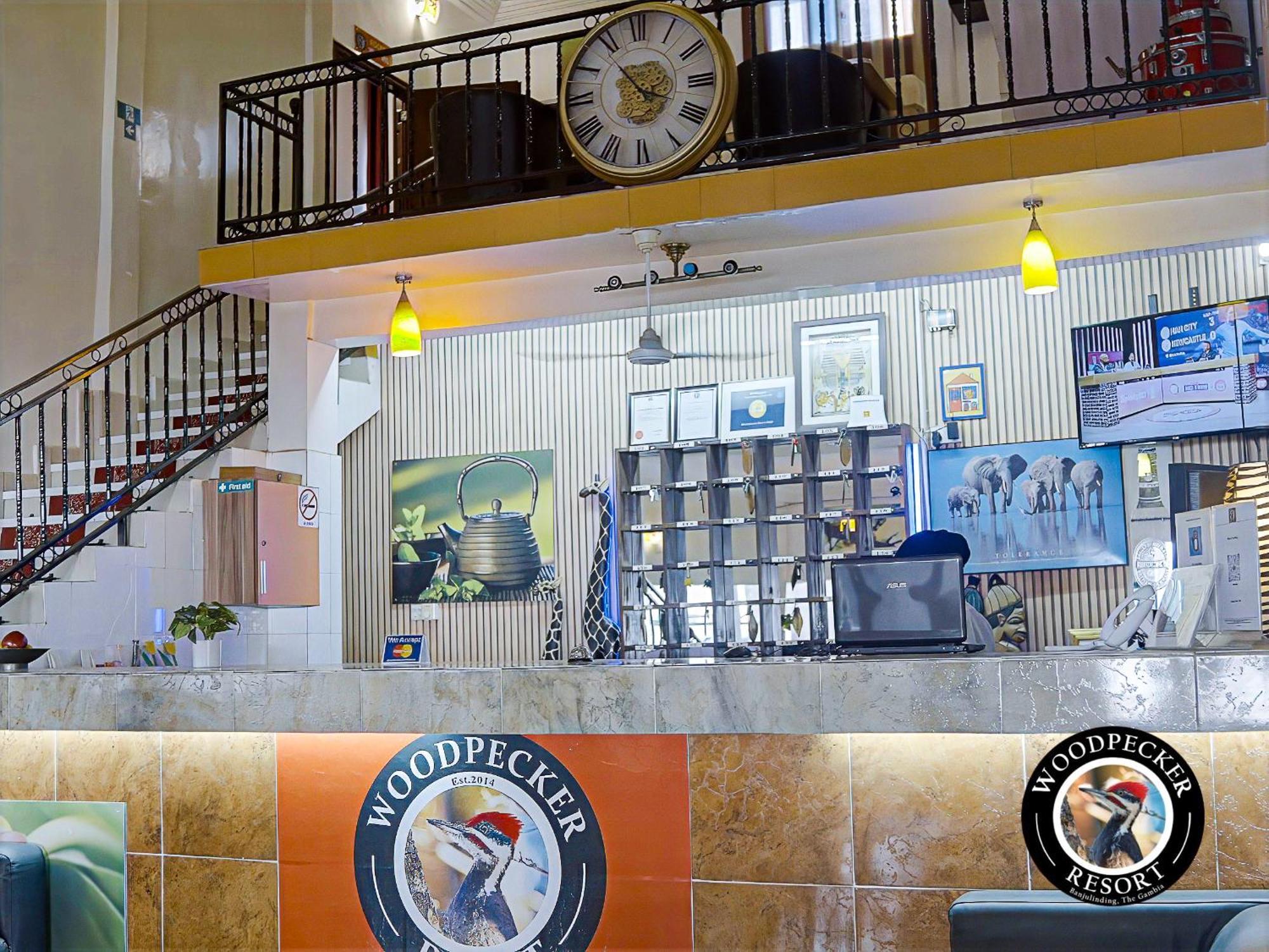Woodpecker Resort Hotel 班珠尔 外观 照片