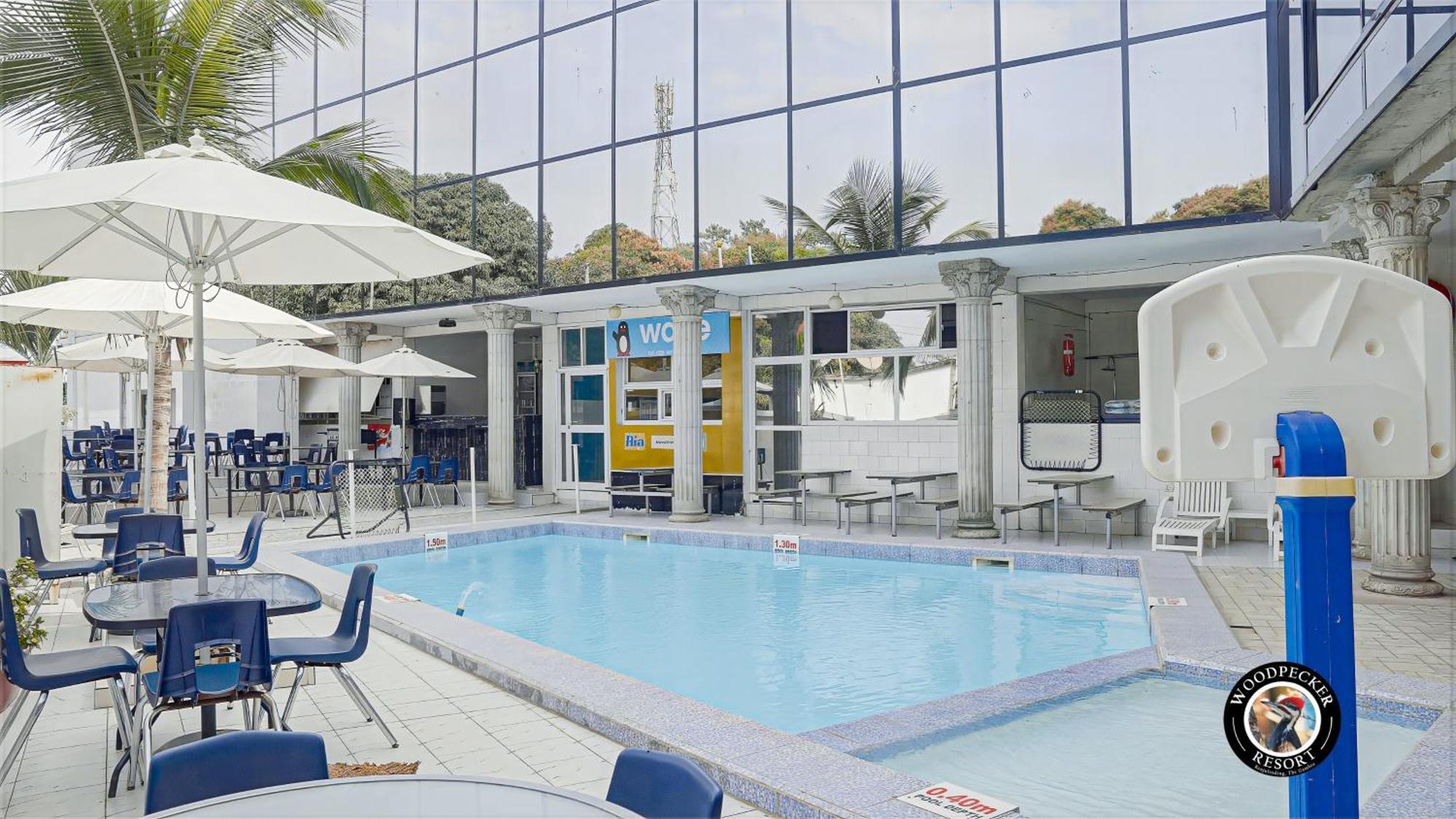 Woodpecker Resort Hotel 班珠尔 外观 照片