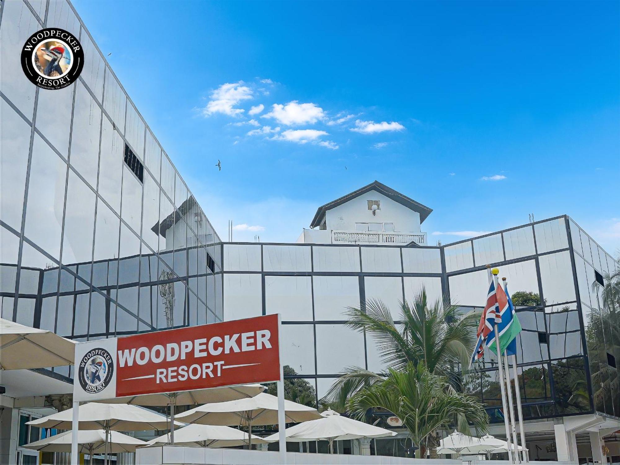 Woodpecker Resort Hotel 班珠尔 外观 照片