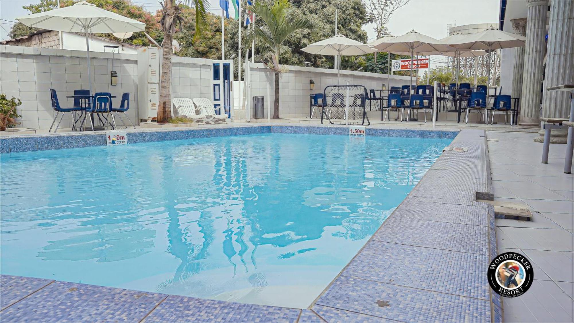 Woodpecker Resort Hotel 班珠尔 外观 照片